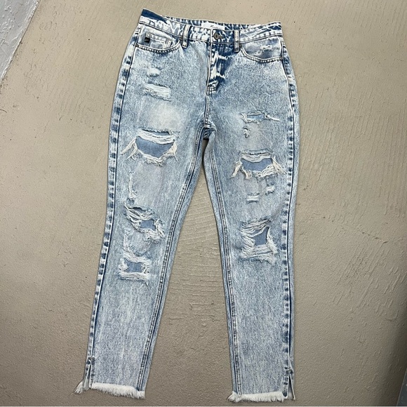 KANCAN LIGHT DENIM DISTRESSED COLLIE HIGH RISE MOM JEANS 26 - Picture 3 of 10
